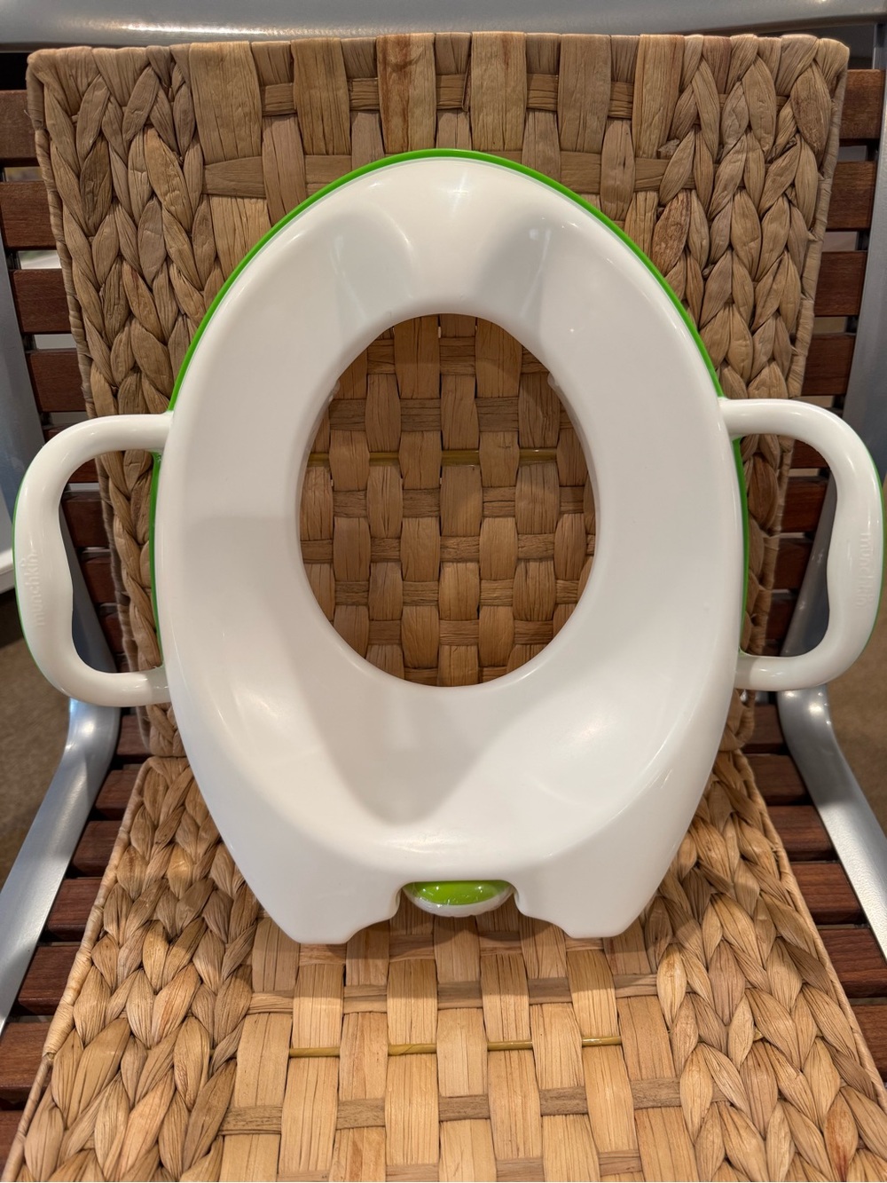 Munchkin Toddler Potty Training Toilet Seat with Handles